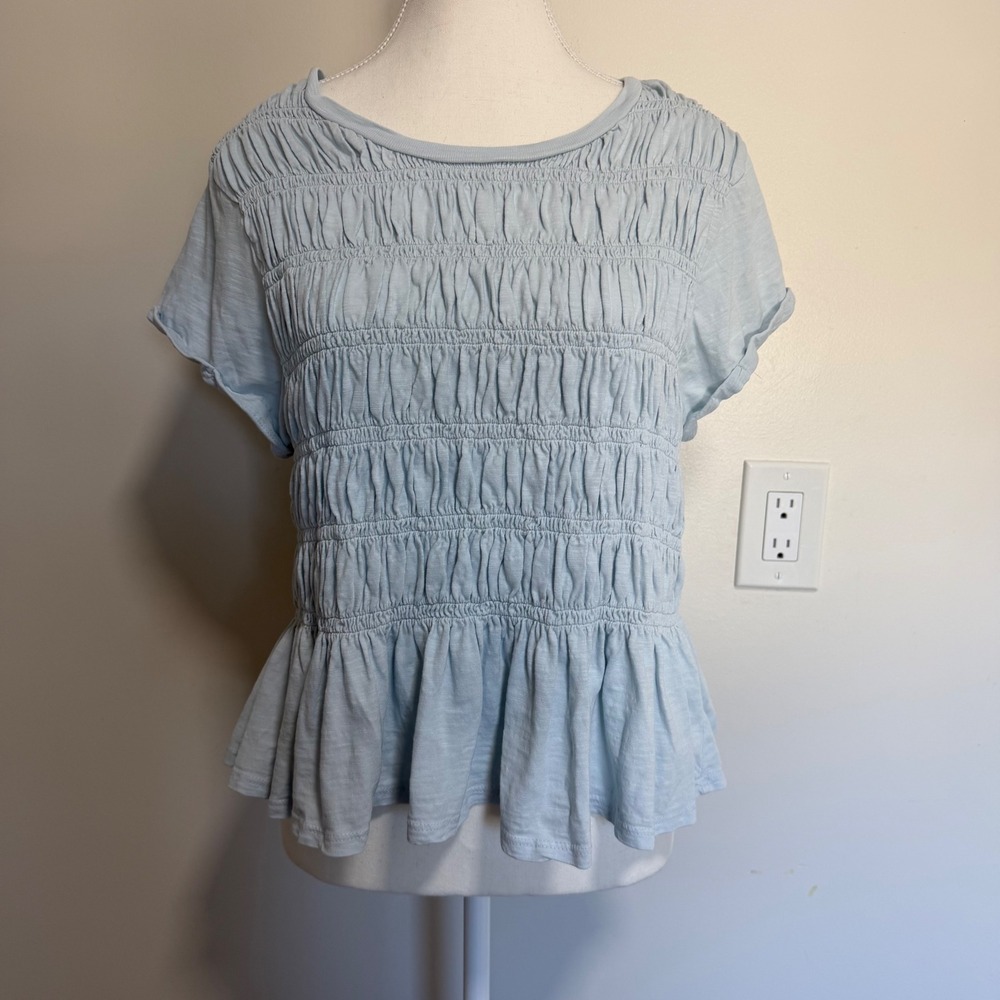 Pilcro Smocked Peplum Top Light Blue Size Large Short Sleeve Blouse Coquette